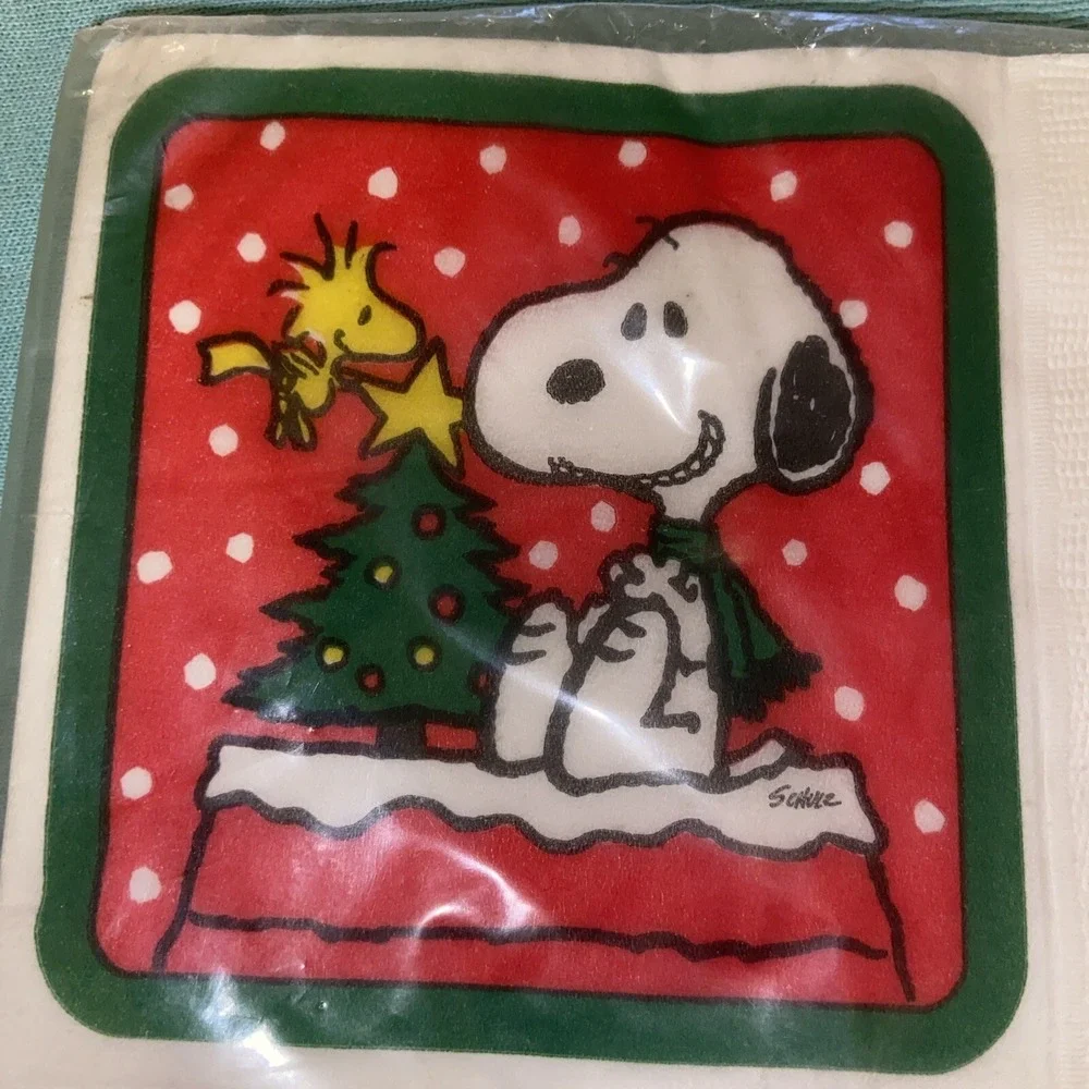 Vintage Hallmark Snoopy Christmas Napkins NOS Ambassador Woodstock USA‎ 16ct